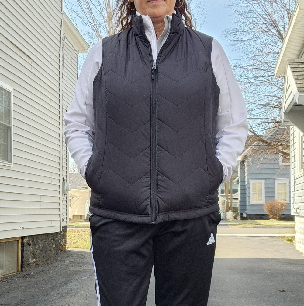 Antigua Women's Black Zip Front Vest Size XL
